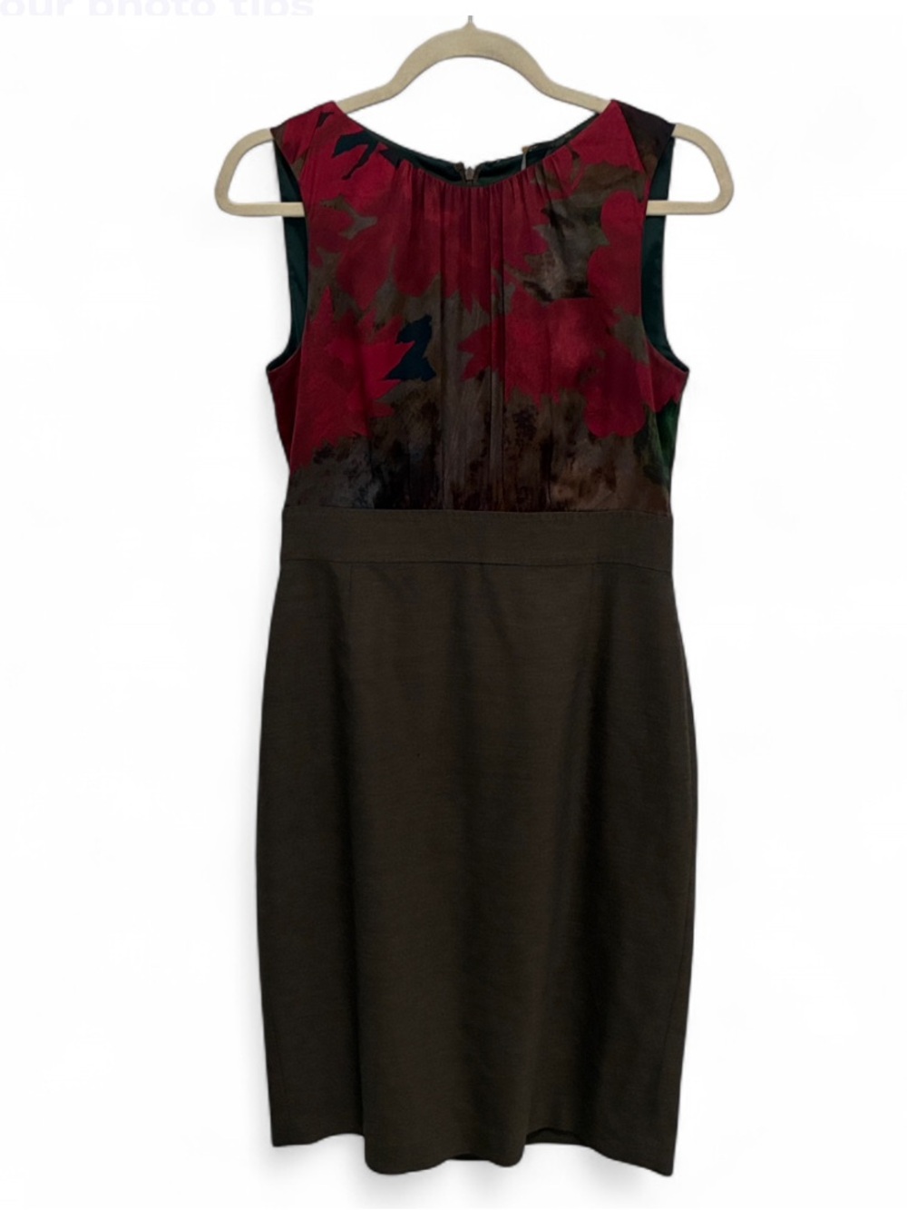 Elie Tahari Sleeveless Red & Brown Sheath Dress - Floral Bodice